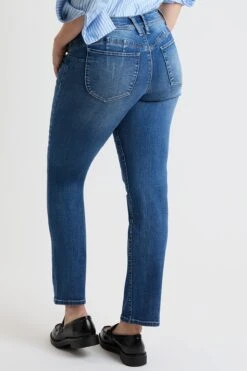 Women's High Rise Curve Confidence WannaBettaButt Straight Leg Jeans -Wana Fashion Shop WP024175 08M 3