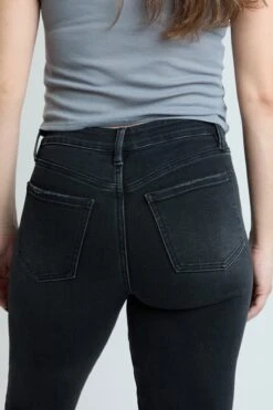 Women's Premium Stretch Cropped Slim Straight Jeans 40 Women's Premium Stretch Cropped Slim Straight Jeans -Wana Fashion Shop WP024460 16W 6 79a589c0 e372 49d4 8d1a 3d4296ba99f2