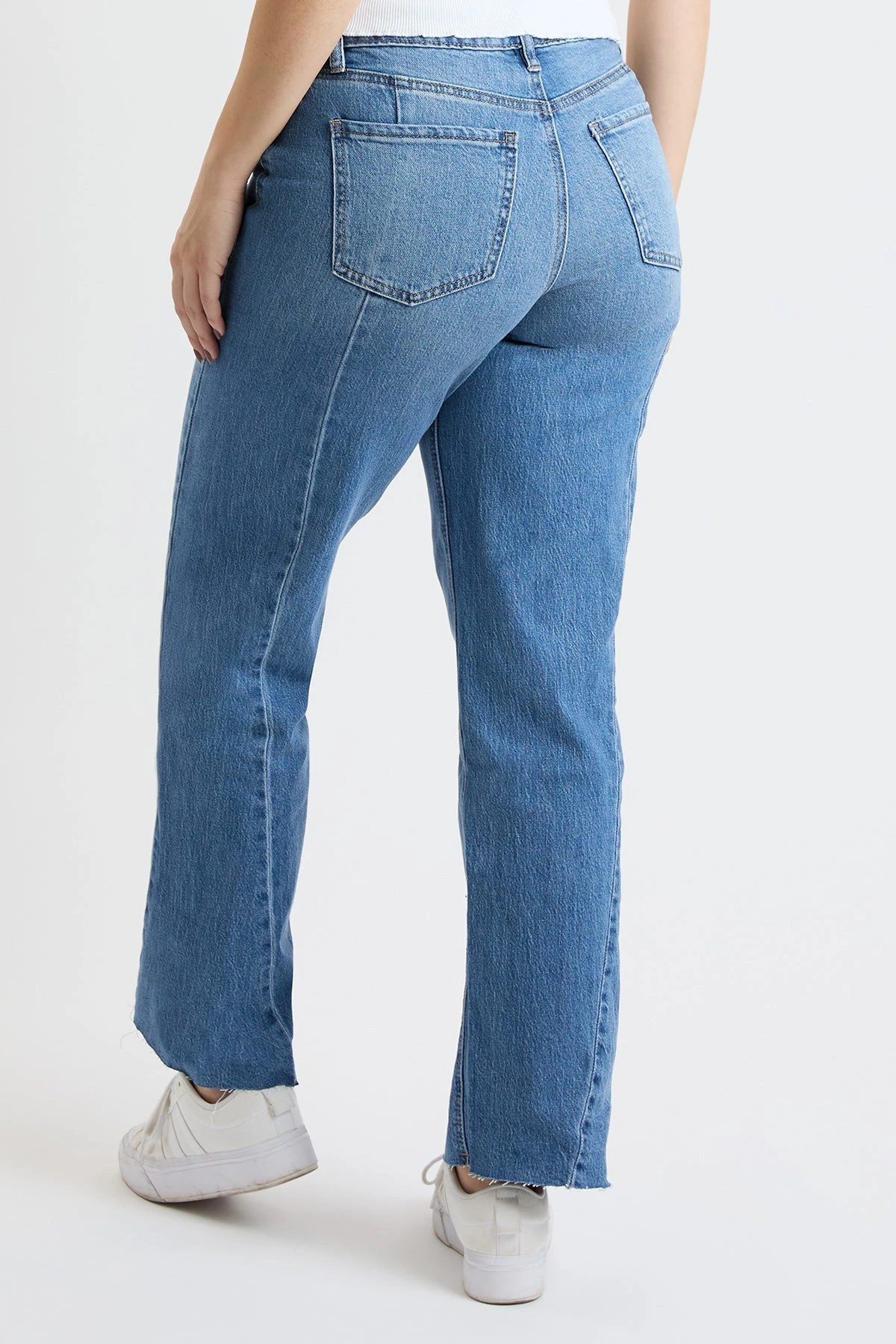 Women's High Rise Wide Leg Jeans With Angled Seam 6 Women's High Rise Wide Leg Jeans With Angled Seam - Image 4