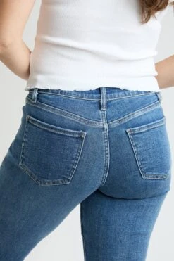 Women's High Rise Premium Stretch Cropped Slim Straight Leg -Wana Fashion Shop WP054560 35T 5 100be18e d3e2 4ad2 b6a6 f4d5d35356b3