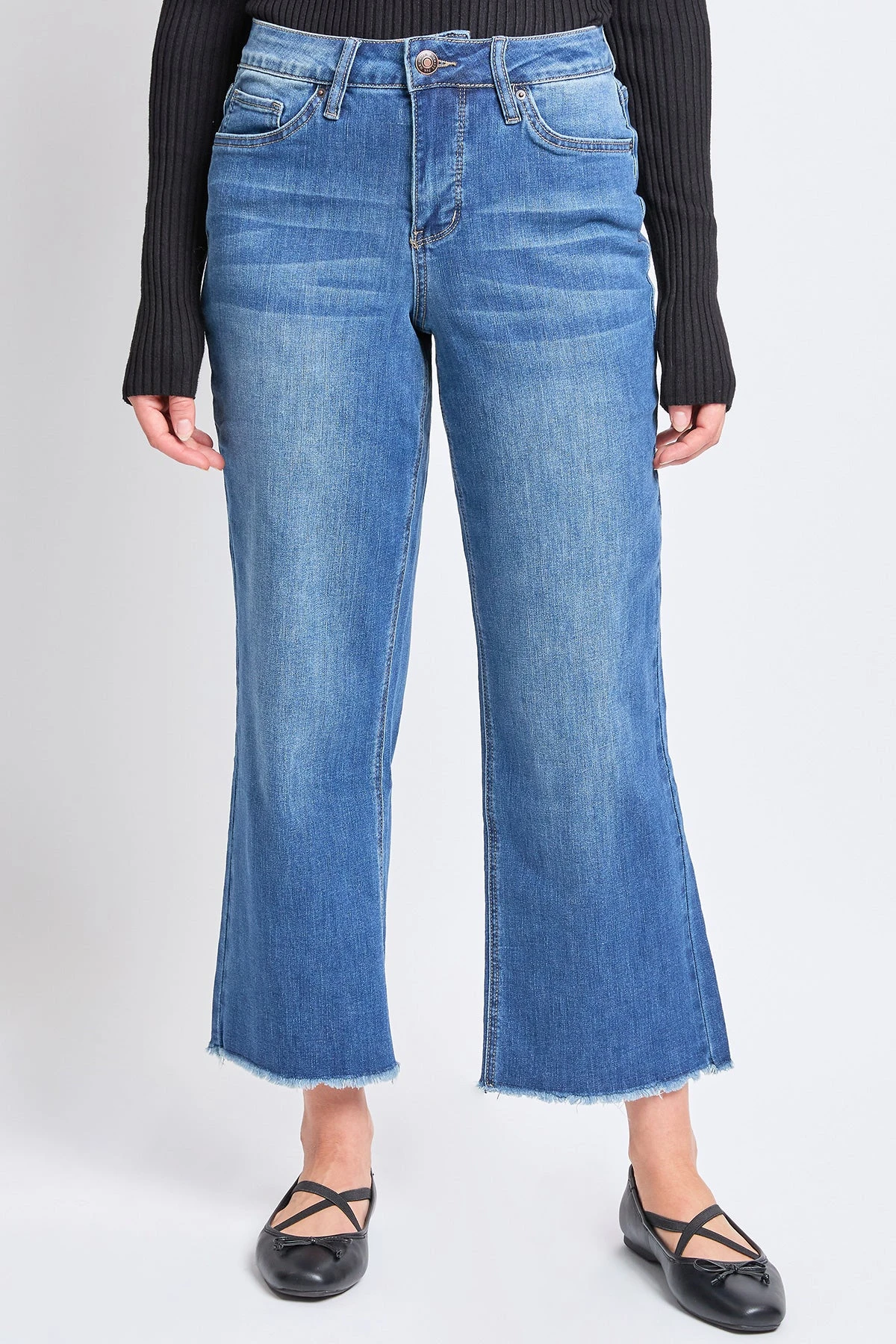 Women's High Rise Wide Leg Crop Raw Hem Jean 8 Women's High Rise Wide Leg Crop Raw Hem Jean - Image 6