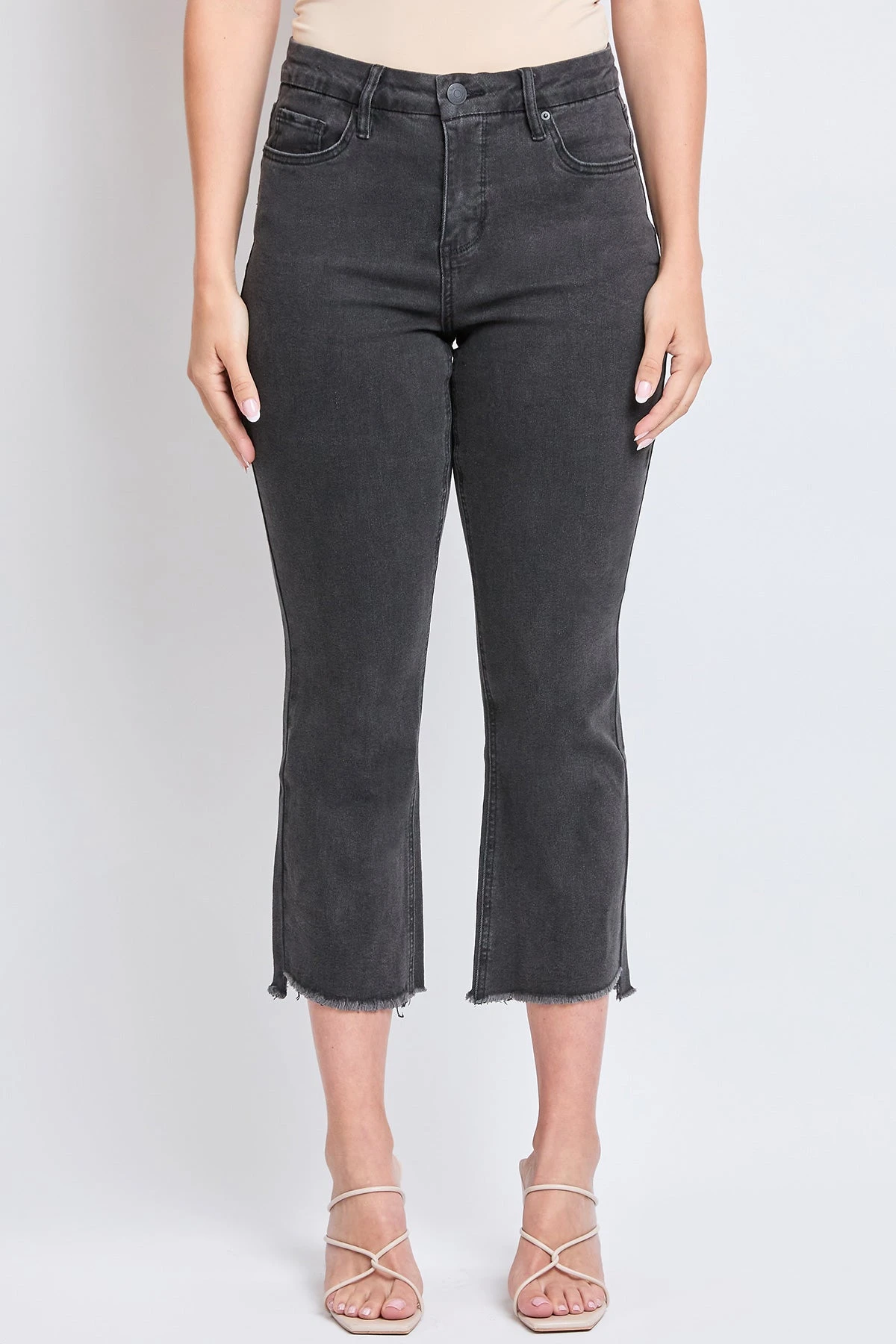 Women's Curvy Fit High Rise Hi-Lo Frayed Hem Jean 10 Women's Curvy Fit High Rise Hi-Lo Frayed Hem Jean - Image 8