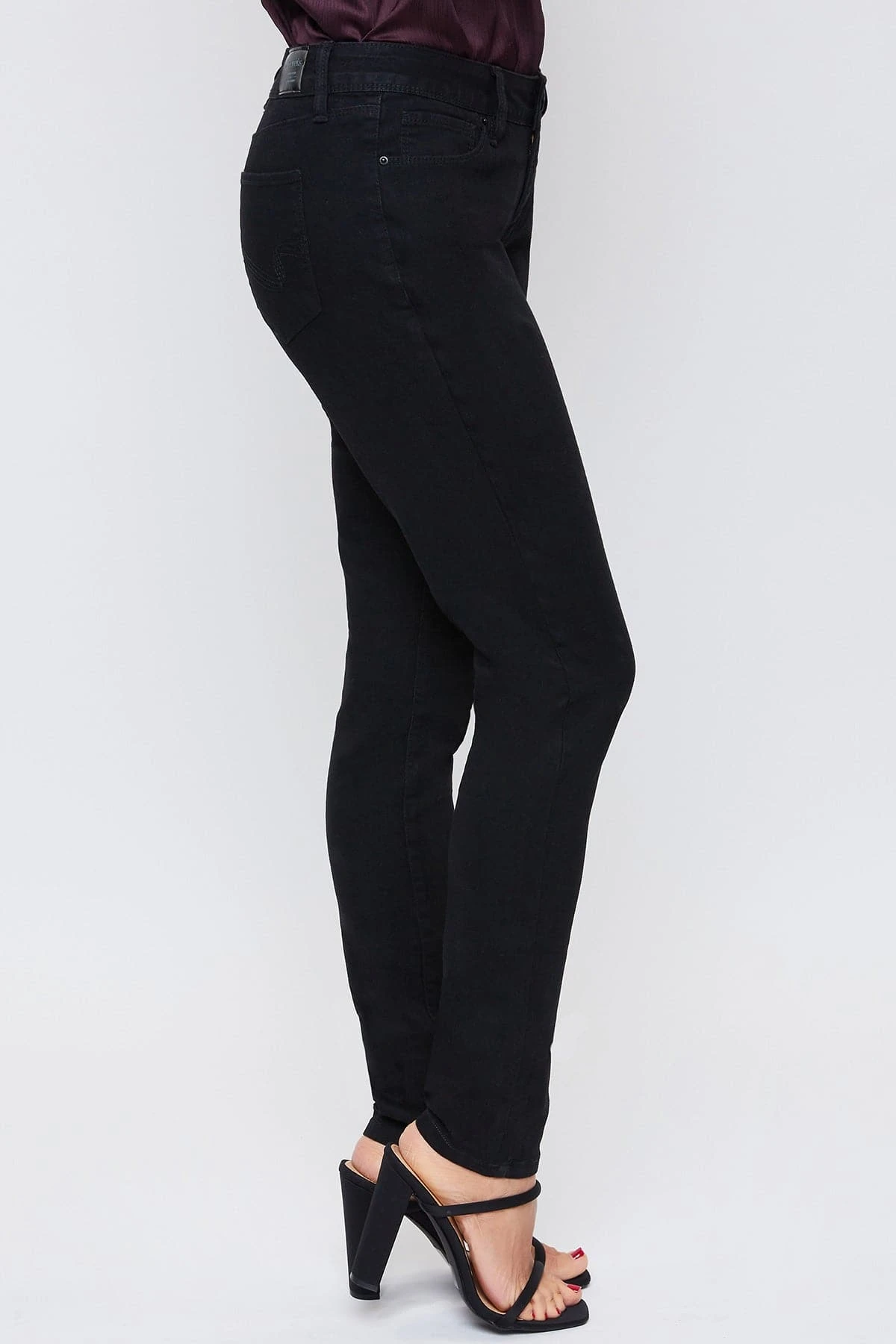 Women's Secrets Mid Rise Skinny Jean 7 Women's Secrets Mid Rise Skinny Jean - Image 5
