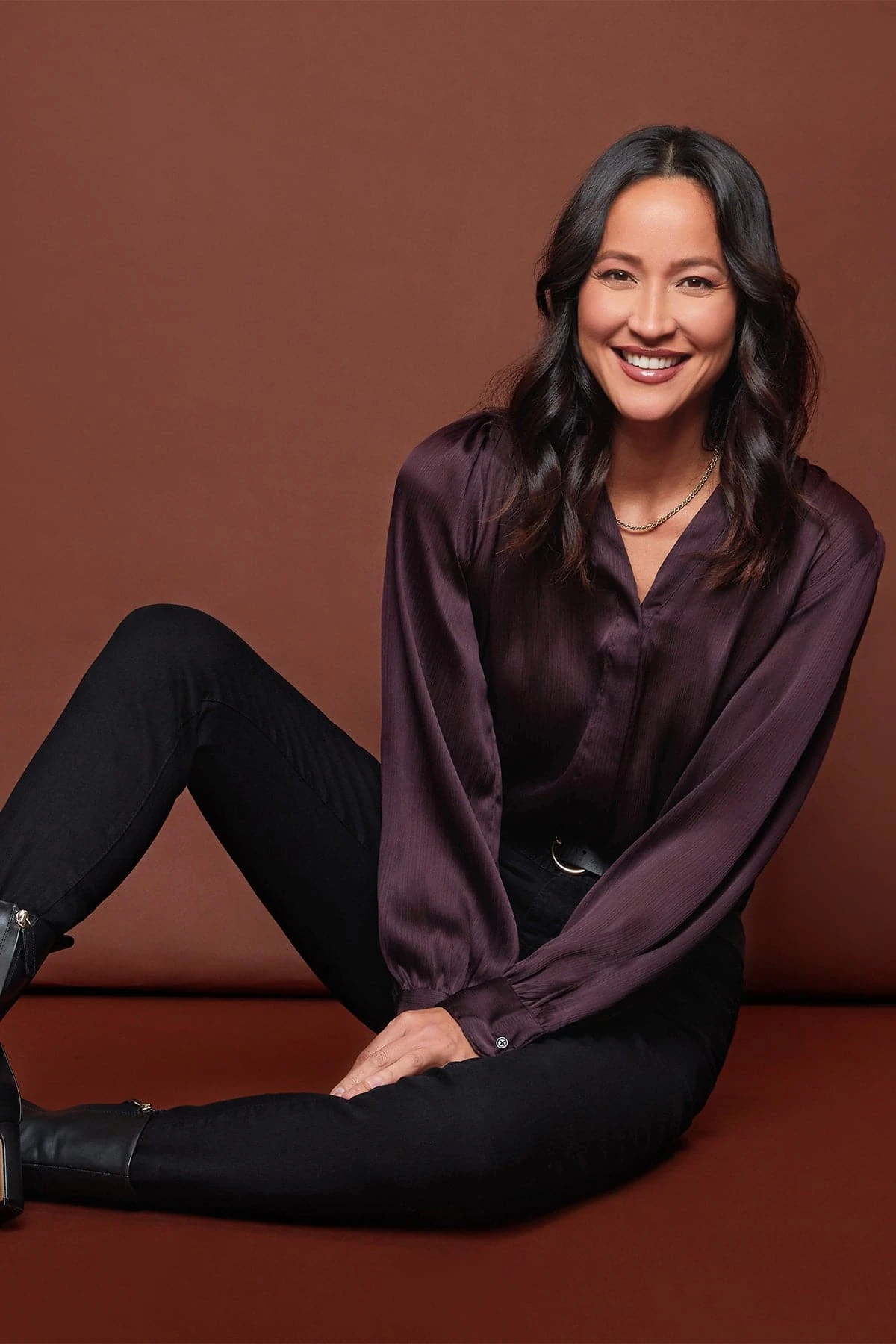 Women's Secrets Mid Rise Skinny Jean 4 Women's Secrets Mid Rise Skinny Jean - Image 2