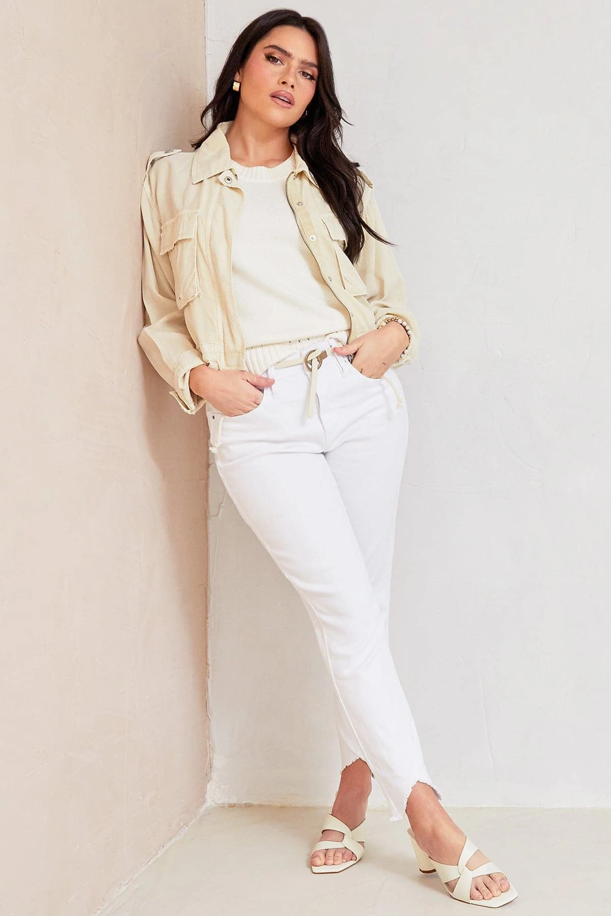 Women's Vintage Tulip Hem Ankle Jean 8 Women's Vintage Tulip Hem Ankle Jean - Image 6