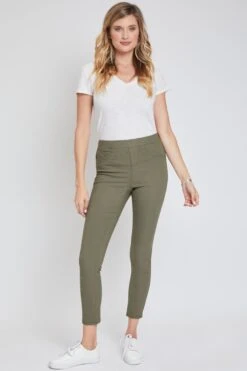 Women's Hyperstretch Mid Rise Jegging, Olivine