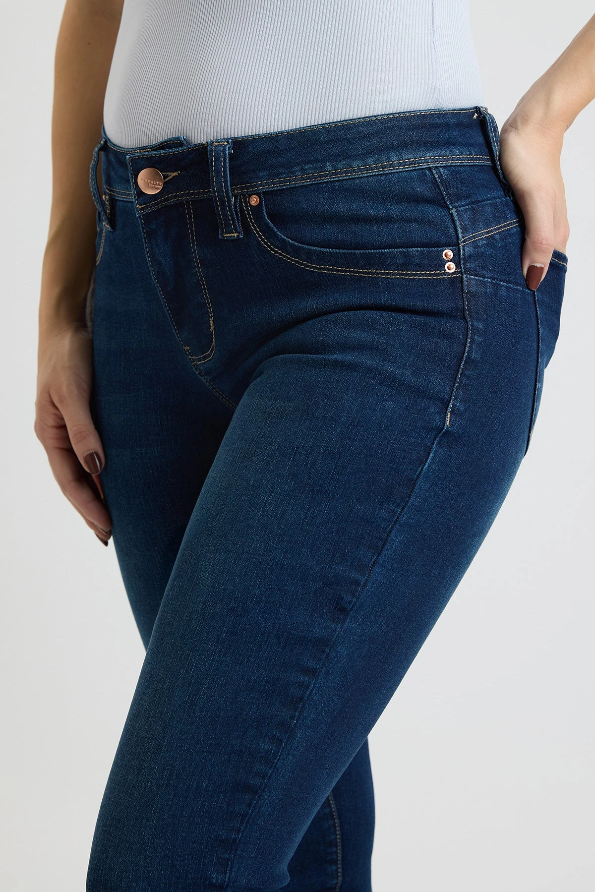 Women's High Rise Curve Confidence WannaBettaButt Skinny Jeans 19 Women's High Rise Curve Confidence WannaBettaButt Skinny Jeans - Image 17