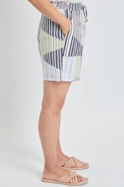 Women's Pull-On Shorts With Pockets -Wana Fashion Shop WS2624R1 ST018 2