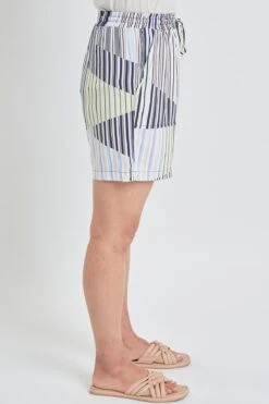 Women's Pull-On Shorts With Pockets -Wana Fashion Shop WS2624R1 ST018 3