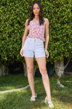 Women's Essential Fray Cuff Denim Shorts 24 Women's Essential Fray Cuff Denim Shorts -Wana Fashion Shop WS271241 K2646 LS2