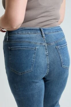 Women's Plus High Rise Premium Stretch Cuff Essential Capri -Wana Fashion Shop XC121960 35T 6