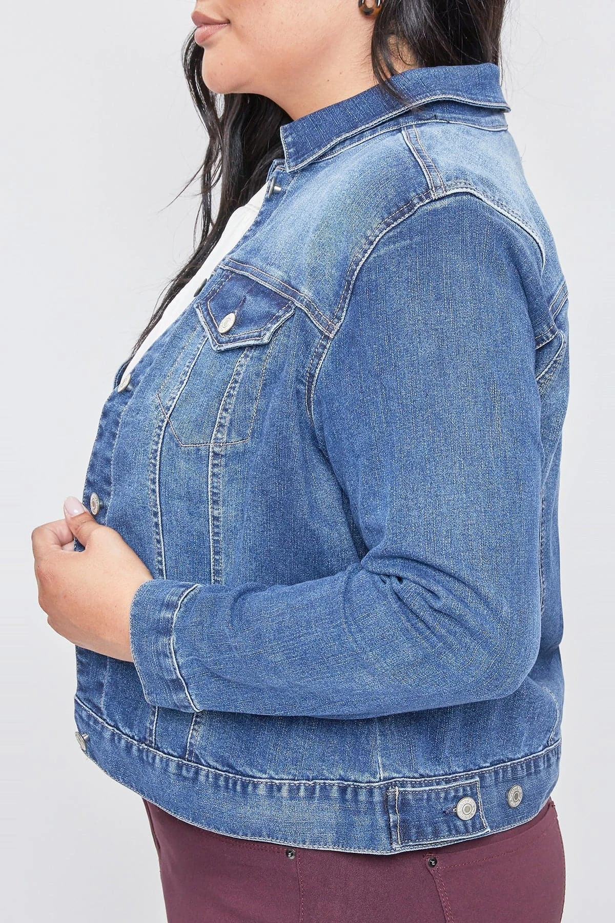 Women's Plus Size Cropped Denim Jacket 9 Women's Plus Size Cropped Denim Jacket - Image 7