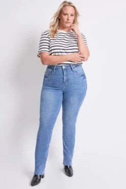 Women's Plus High Rise Basic 5 Pocket Straight Leg Jeans -Wana Fashion Shop XP023929 35M 4