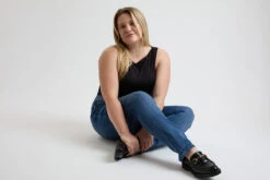 Women's Plus High Rise Curve Confidence WannaBettaButt Straight Leg Jeans 23 Women's Plus High Rise Curve Confidence WannaBettaButt Straight Leg Jeans -Wana Fashion Shop XP024175 08M 4