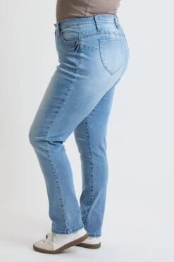 Women's Plus High Rise Curve Confidence WannaBettaButt Straight Leg Jeans 16 Women's Plus High Rise Curve Confidence WannaBettaButt Straight Leg Jeans -Wana Fashion Shop XP024175 35C 2