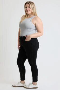 Women's Plus Premium Stretch Skinny Jean -Wana Fashion Shop XP60660 W37 4