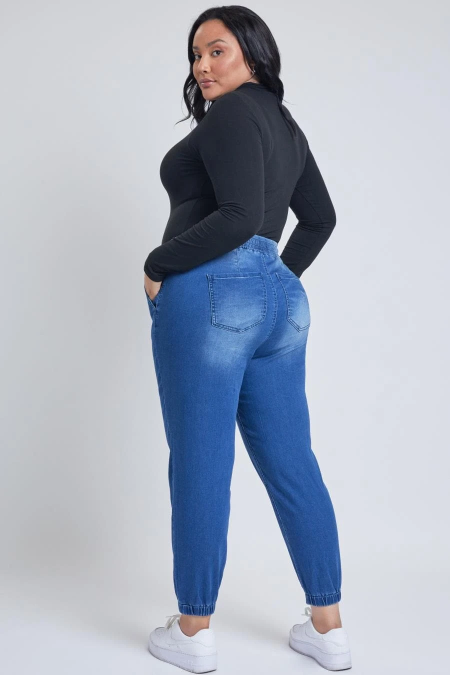 Women's Plus Size Essential Loungewear Joggers 6 Women's Plus Size Essential Loungewear Joggers - Image 4