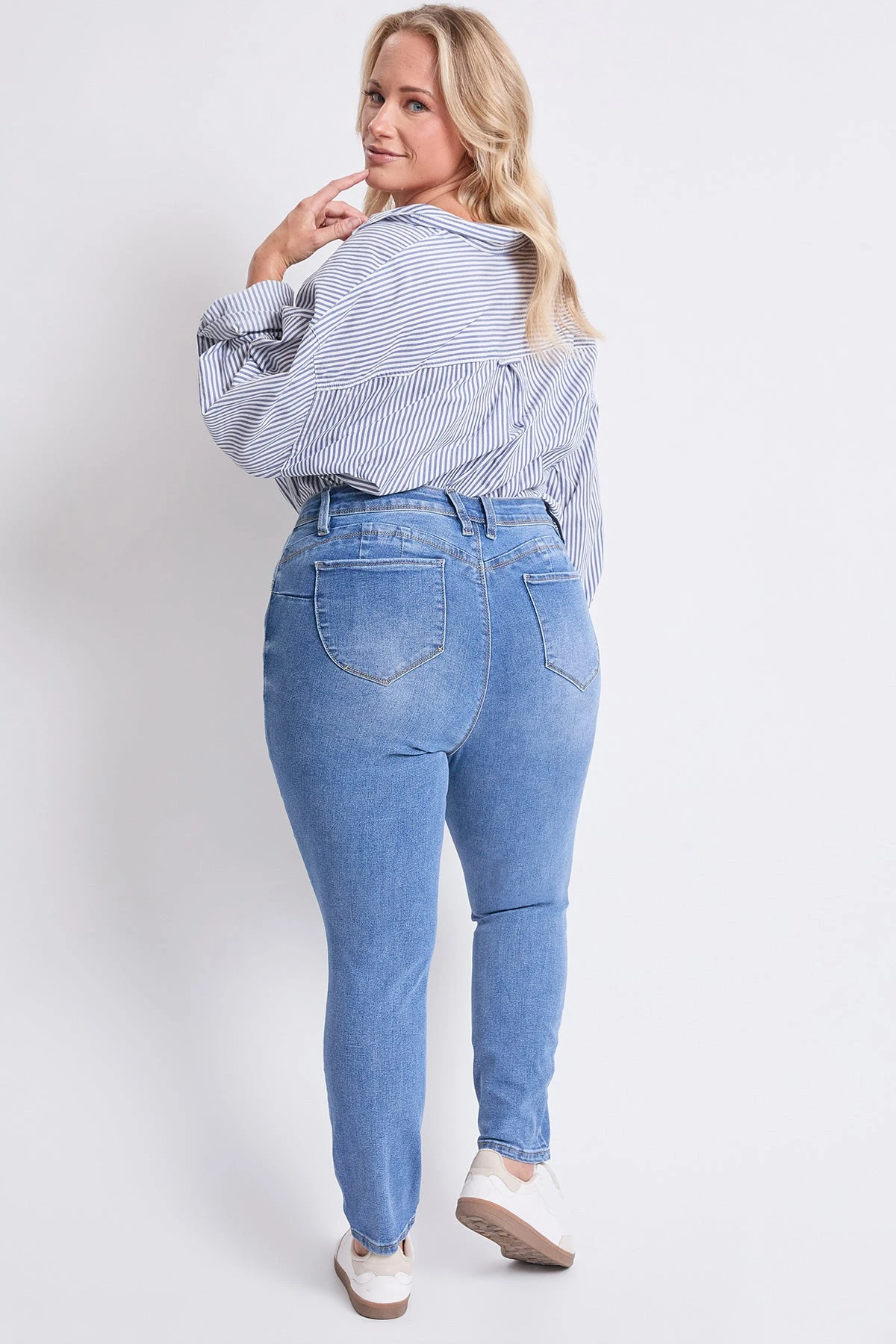 Women's Plus High Rise Curve Confidence WannaBettaButt Skinny Jeans 15 Women's Plus High Rise Curve Confidence WannaBettaButt Skinny Jeans - Image 13